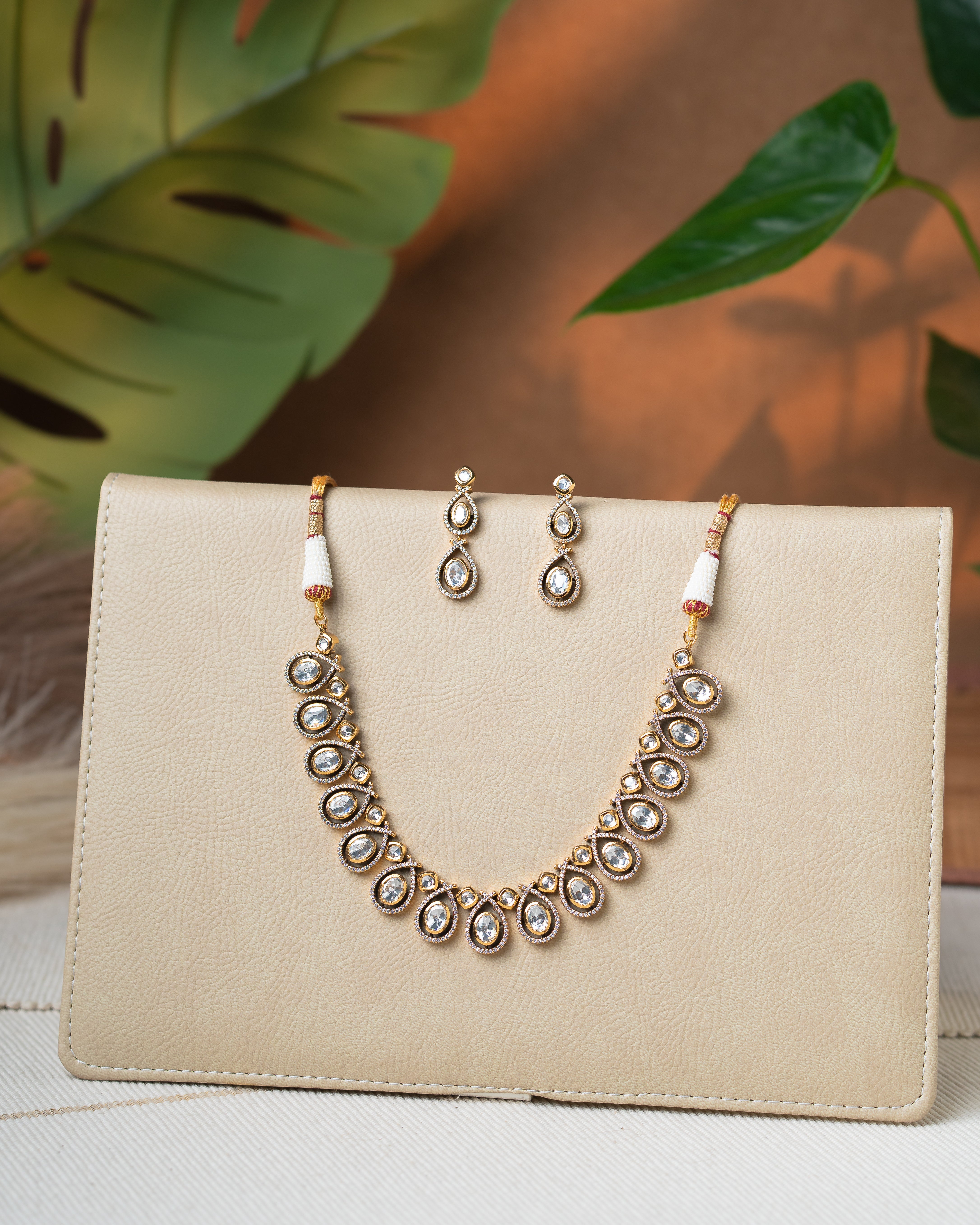 Classic Kundan Necklace Set